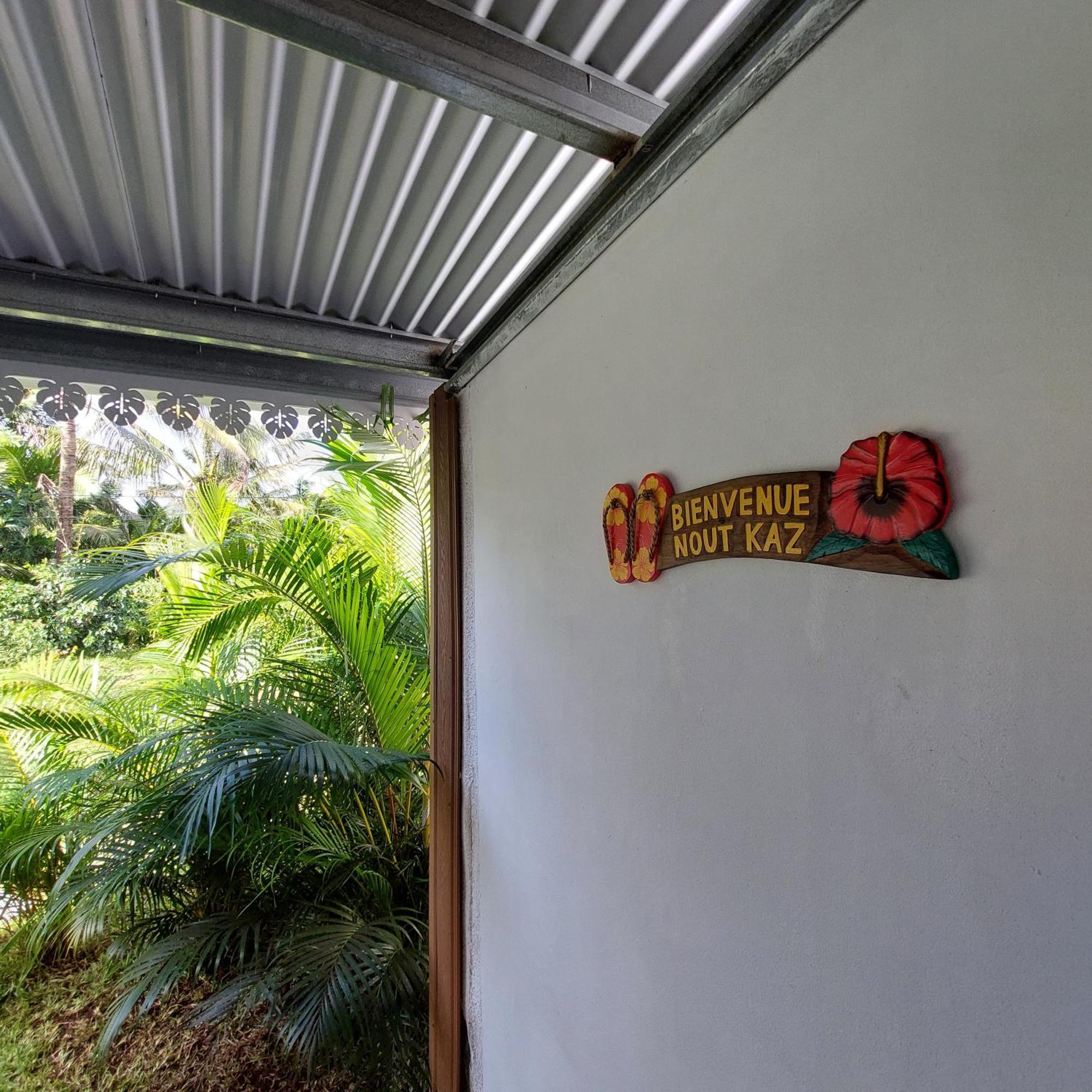 Vila L Eden De L Est Sainte-Rose Pokoj fotografie